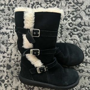 Youth Uggs 5